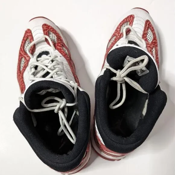 Nike Air Jordan 11 Low Basketball Shoes Red and White Size 7.5